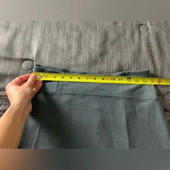 Smartwool Ferndale Charcoal Grey Merino Wool A-Line Skirt Medium - Picture 9 of 14